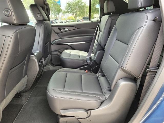 new 2026 Chevrolet Traverse car, priced at $43,123