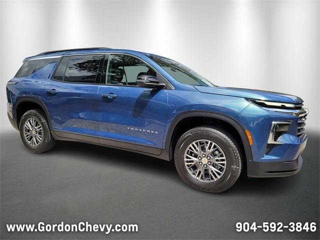 new 2026 Chevrolet Traverse car, priced at $43,123