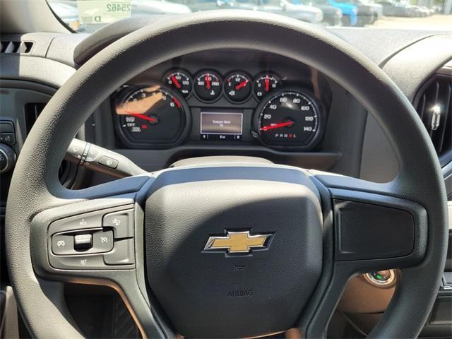 new 2025 Chevrolet Silverado 1500 car, priced at $40,541