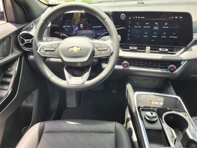 new 2026 Chevrolet Equinox car, priced at $30,045