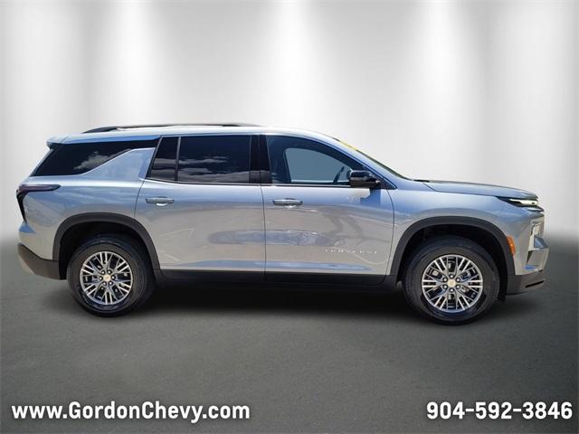 used 2025 Chevrolet Traverse car, priced at $38,400
