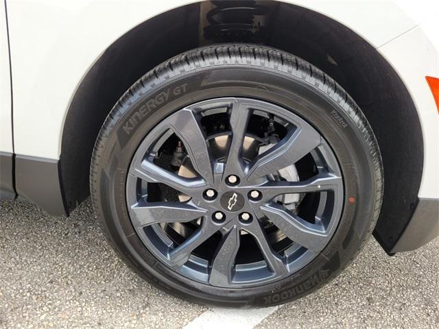 used 2024 Chevrolet Equinox car, priced at $27,800