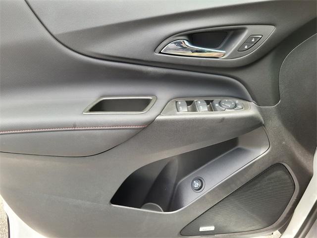 used 2024 Chevrolet Equinox car, priced at $27,800