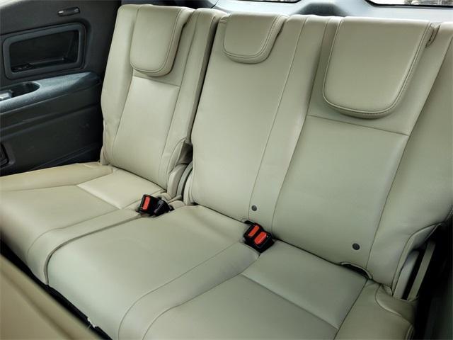 used 2021 Subaru Ascent car, priced at $26,400