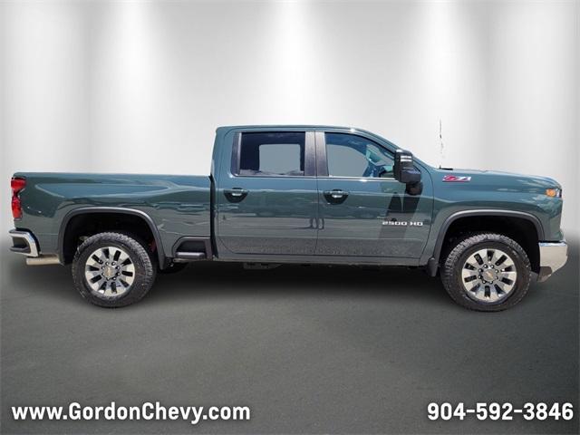 new 2025 Chevrolet Silverado 2500 car, priced at $71,676