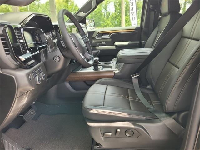 new 2025 Chevrolet Silverado 1500 car, priced at $69,152