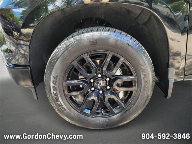 used 2024 Chevrolet Silverado 1500 car, priced at $31,200