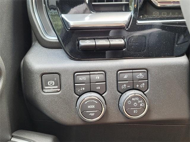 new 2025 Chevrolet Silverado 3500 car, priced at $81,050