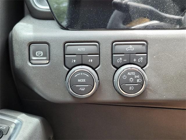 new 2025 Chevrolet Silverado 1500 car, priced at $55,481