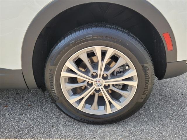 used 2023 Buick Envision car, priced at $25,500