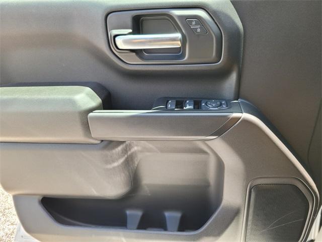 new 2025 Chevrolet Silverado 1500 car, priced at $42,770