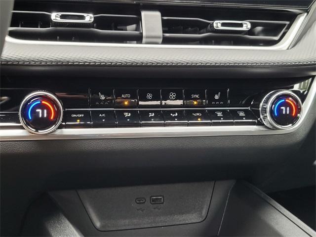 new 2026 Chevrolet Equinox car, priced at $31,816