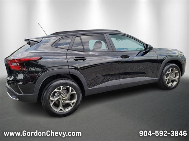 new 2025 Chevrolet Trax car, priced at $24,095