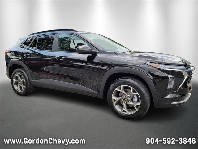 new 2025 Chevrolet Trax car, priced at $24,095