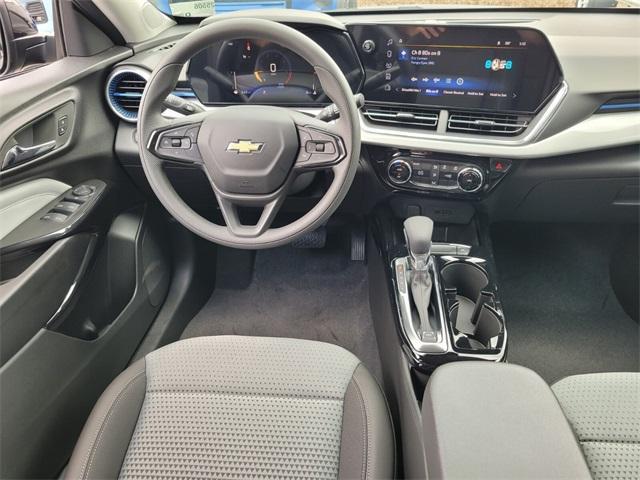 new 2025 Chevrolet Trax car, priced at $24,095