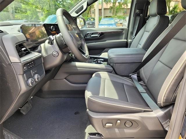 new 2025 Chevrolet Suburban car, priced at $75,643