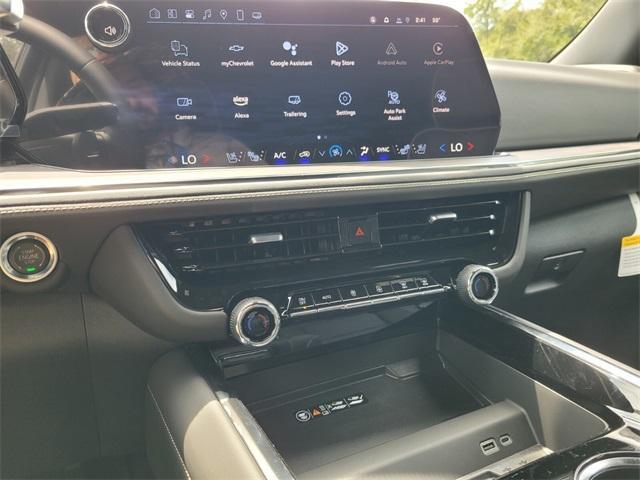 new 2025 Chevrolet Suburban car, priced at $75,643