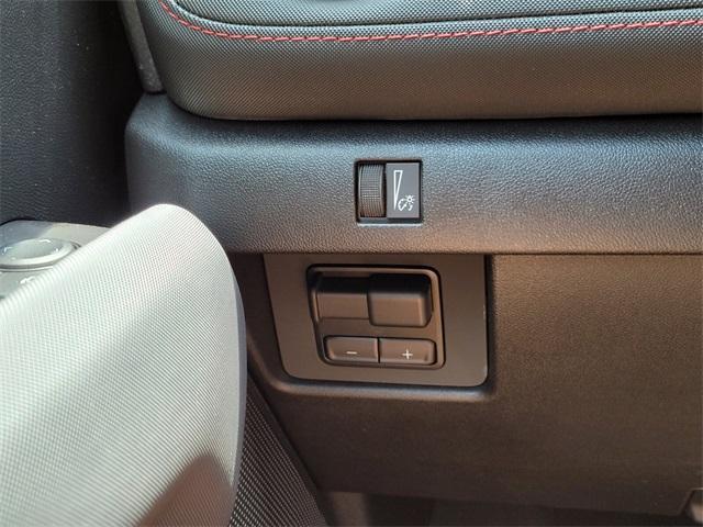 new 2025 Chevrolet Colorado car, priced at $44,946