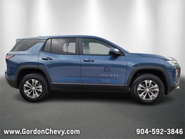 new 2026 Chevrolet Equinox car, priced at $28,495