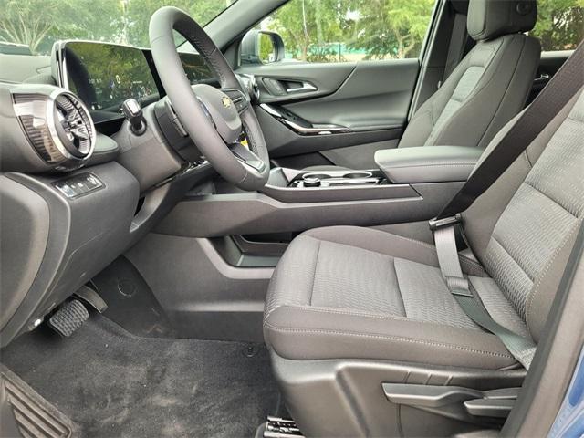new 2026 Chevrolet Equinox car, priced at $28,495