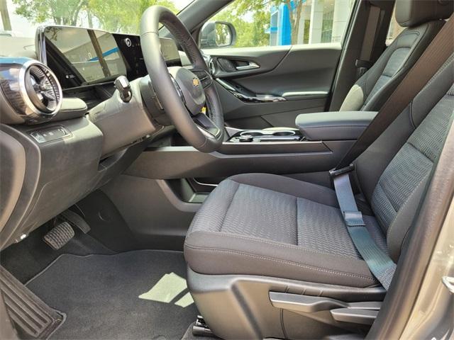 new 2026 Chevrolet Equinox car, priced at $29,995