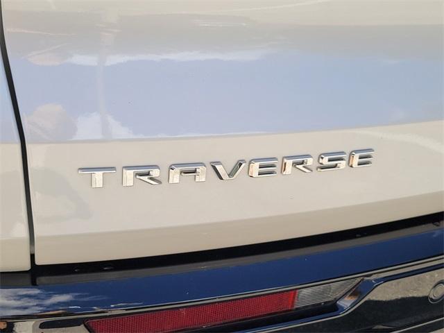new 2025 Chevrolet Traverse car, priced at $54,310