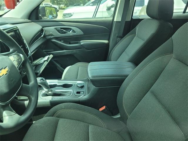 used 2020 Chevrolet Traverse car, priced at $17,500