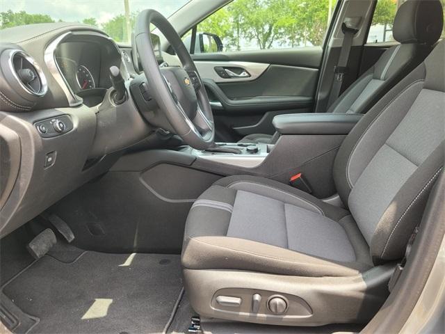 new 2025 Chevrolet Blazer car, priced at $35,425