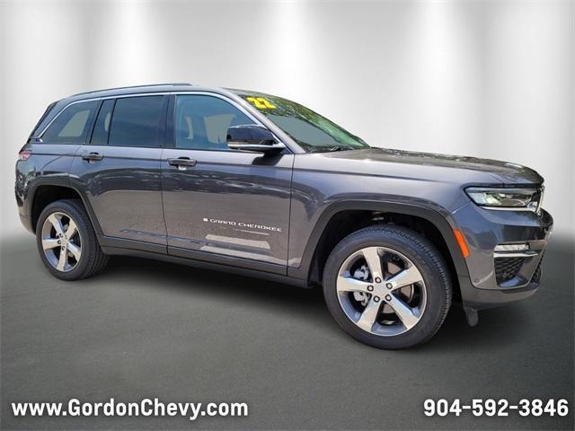 used 2022 Jeep Grand Cherokee car, priced at $31,200