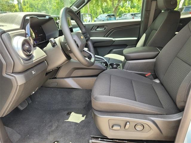 new 2025 Chevrolet Colorado car, priced at $35,617