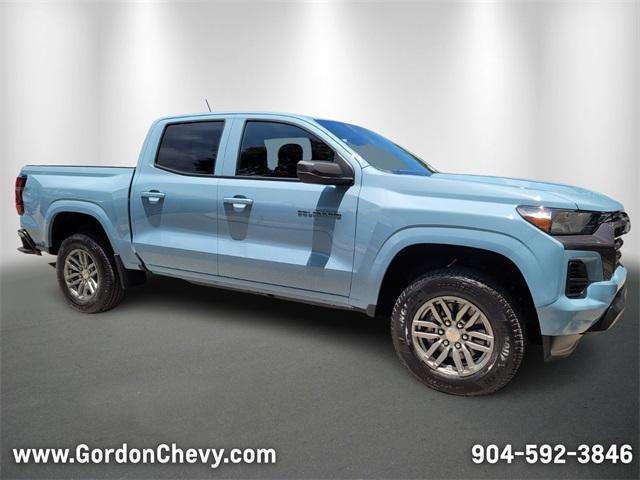 new 2025 Chevrolet Colorado car, priced at $35,617