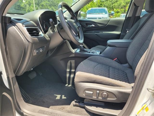 used 2023 Chevrolet Equinox car, priced at $21,400