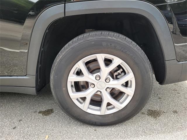 used 2022 Jeep Grand Cherokee L car, priced at $30,600