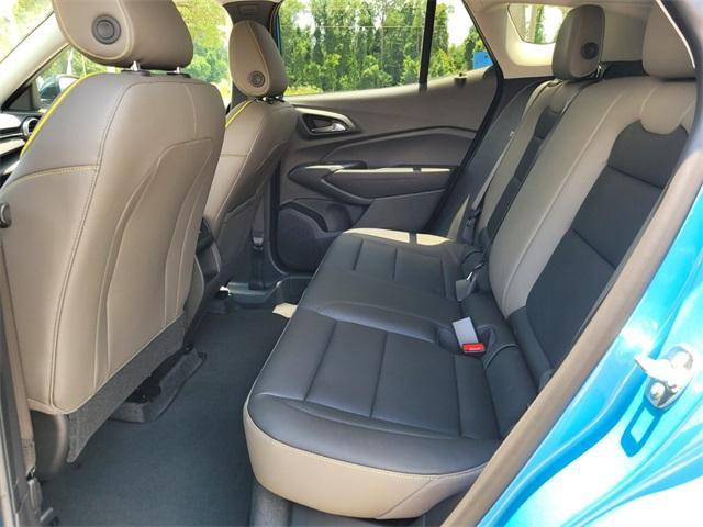 new 2025 Chevrolet Trax car, priced at $27,980