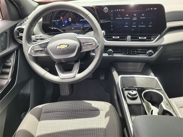 new 2026 Chevrolet Equinox car, priced at $28,490