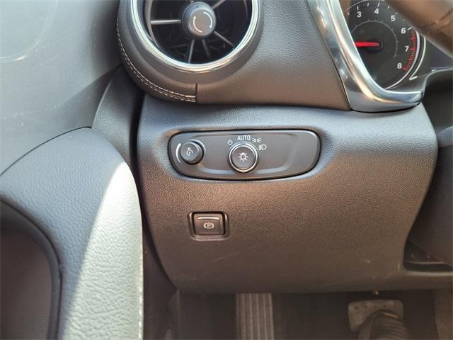 new 2025 Chevrolet Blazer car, priced at $37,125