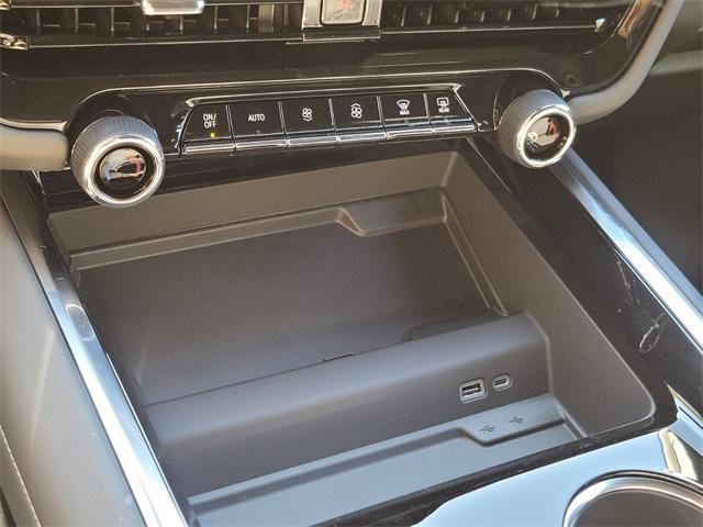 new 2026 Chevrolet Suburban car, priced at $72,151