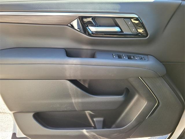 new 2026 Chevrolet Suburban car, priced at $72,151