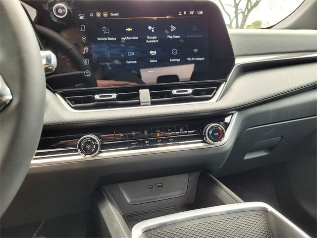 new 2025 Chevrolet Equinox car, priced at $28,095