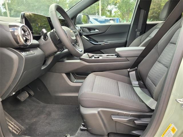 new 2026 Chevrolet Equinox car, priced at $28,495