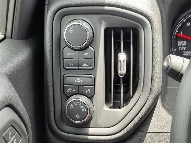 new 2024 Chevrolet Silverado 1500 car, priced at $39,857