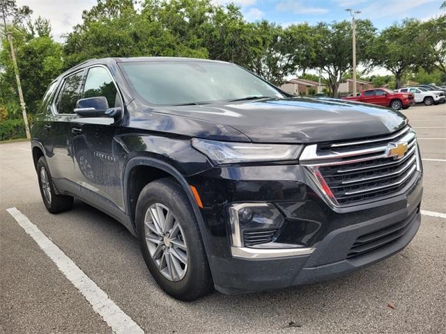 used 2023 Chevrolet Traverse car, priced at $31,800