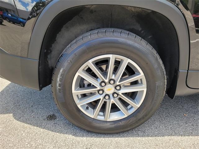 used 2023 Chevrolet Traverse car, priced at $31,500