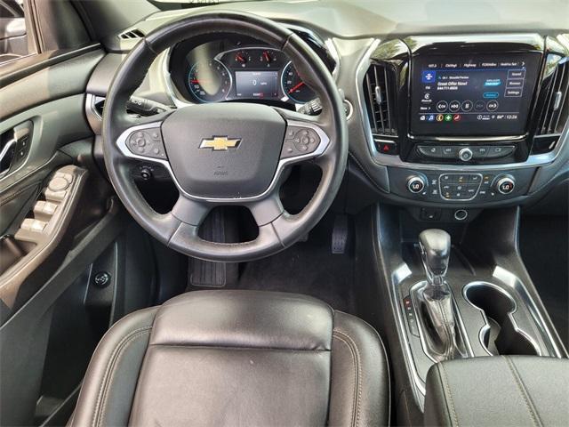 used 2023 Chevrolet Traverse car, priced at $31,500