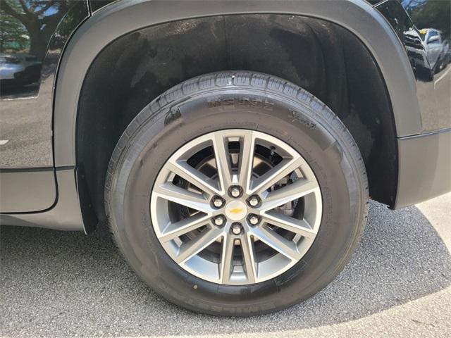 used 2023 Chevrolet Traverse car, priced at $31,500