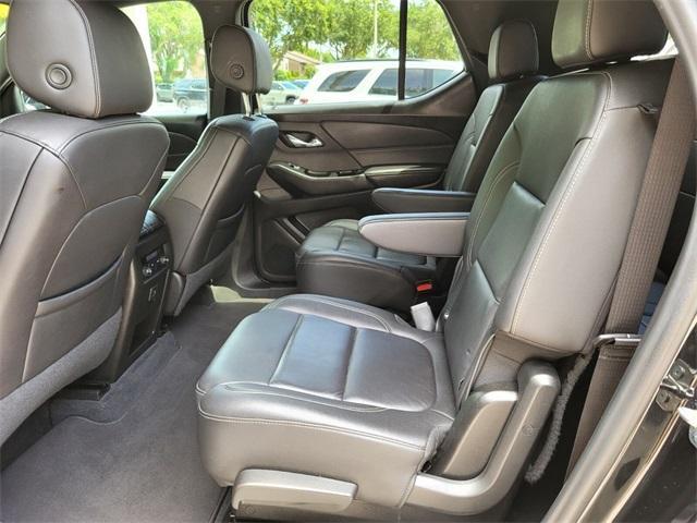 used 2023 Chevrolet Traverse car, priced at $31,500