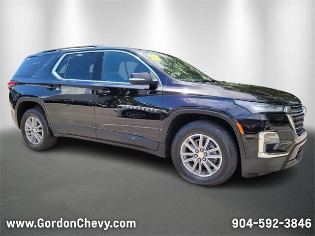 used 2023 Chevrolet Traverse car, priced at $31,500