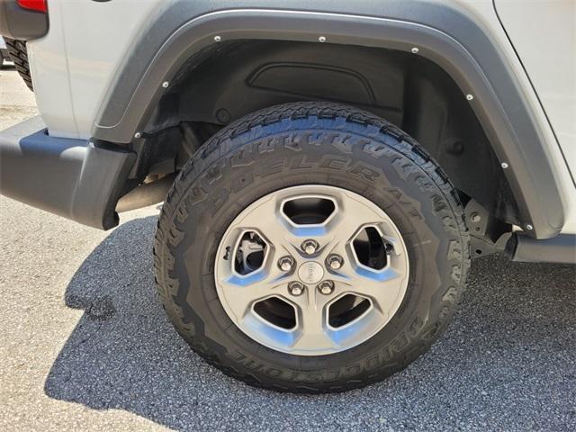 used 2021 Jeep Wrangler Unlimited car, priced at $32,700