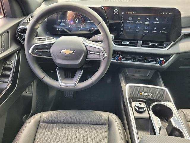 new 2026 Chevrolet Equinox car, priced at $30,913