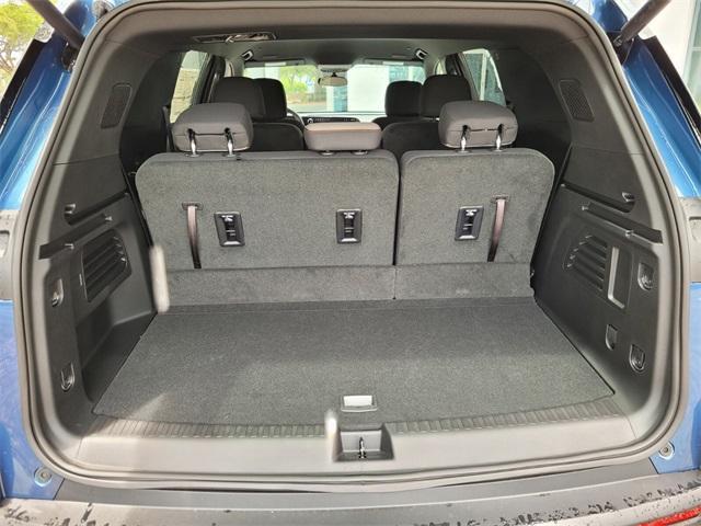 new 2025 Chevrolet Traverse car, priced at $42,695